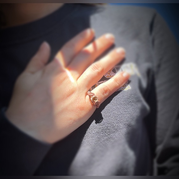 Hand Crafted Ethiopian Opal Ring - Picture 11 of 11